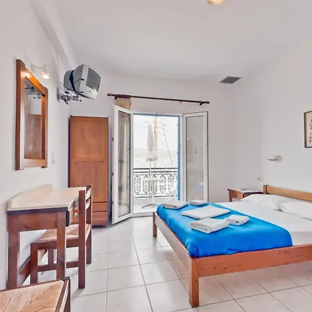 Paris * אנטיפארוס