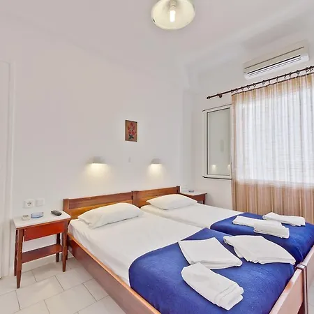 Paris אנטיפארוס